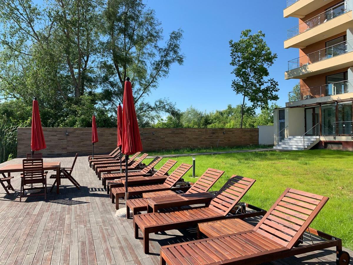 Snagov Lake Suites Kültér fotó