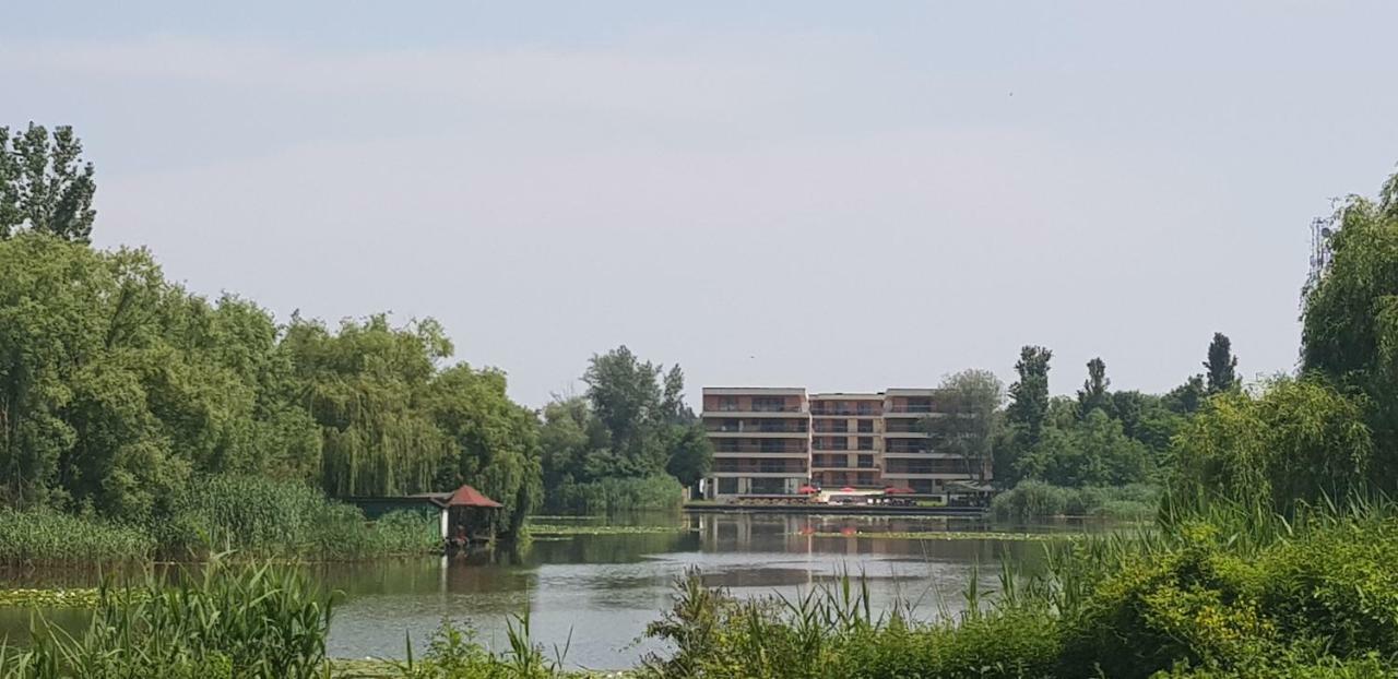 Snagov Lake Suites Kültér fotó